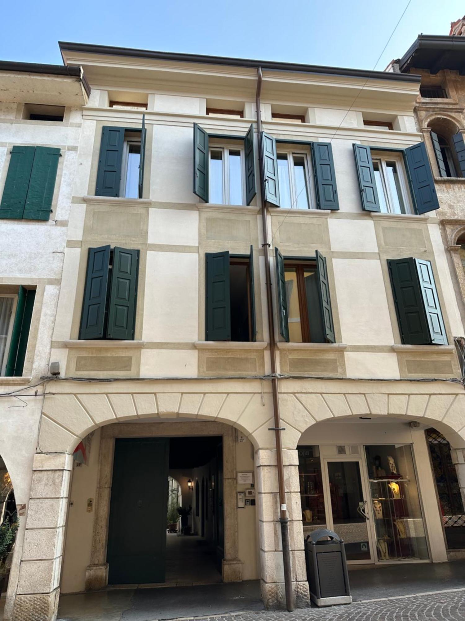 Monolocale Centro Storico Lejlighed Pordenone Eksteriør billede